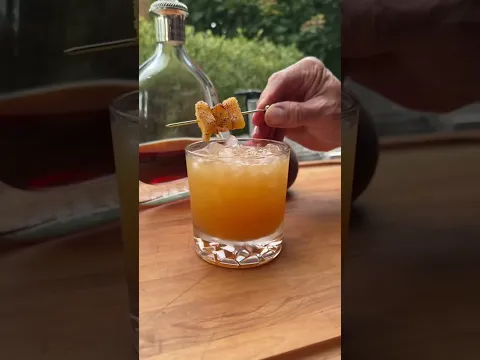 Peach Cobbler Hennessy 🍑 🥃