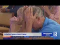 Hawaii churches offer prayer as death from wildfires climbs to 93