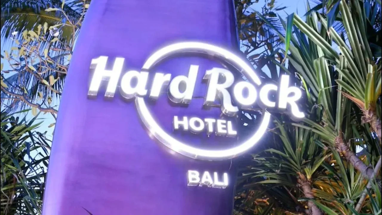 REVIEW HOTEL HARGA 1 JUTA DI BALI, FASILITASNYA LENGKAP BANGET! - DISCOVERY KARTIKA PLAZA HOTEL KUTA