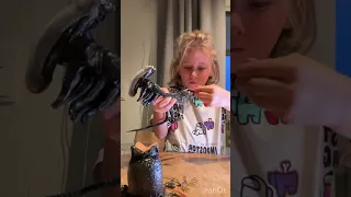 Alien Unboxing! Egg, Facehugger & Chestburster Full Set Reveal!