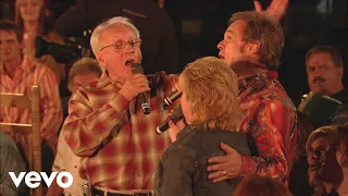 Bill Gloria Gaither - Jesus Hold My Hand Live ft Jeff Sheri Easter Ben Speer