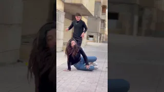 مخفتش عليا ومرجعتشي 