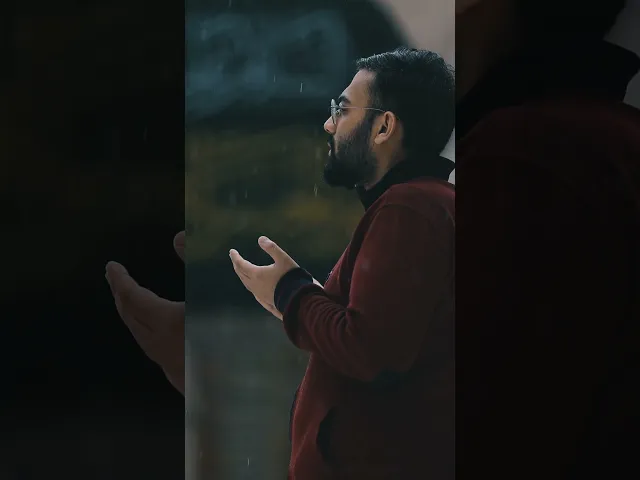 ⁣مناجاة الزائرين  في رحاب مرقد أمير المؤمنين (ع) مع انهمار قطرات الغيث المباركة