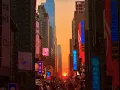 Download Lagu At 8.13pm EST, the sun aligned with the Manhattan street grid. #Manhattanhenge #halfsun #sunset #nyc