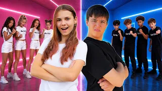 Катя с Настей vs Андрей с Максом