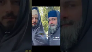 كواليس مسلسل البراعم الحمراء تموت ضحك البراعم الحمراء مسلسلات تركية ممثلات تركيات ممثلين اتراك 