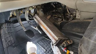 طريقة نزع رادياتور شوفاج ميقان سنيك بنفسك في المنزل How To Remove A Megan Snake Lip Radiator 