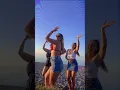 Download Lagu GITANAS BAILANDO RUMBAS EN LA PLAYA CON ALEGRÍA ESPECTACULAR💃🏖️♥️ #gitanos24h #duendegitano #playa