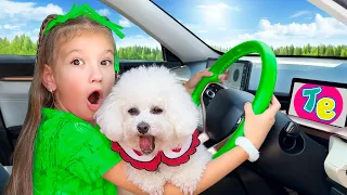Мы в машине - Песня для детей We are in the car на русском | Детские песни с Тимой и Есей