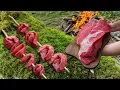 Download Lagu Campfire Beef Skewers – Bushcraft Cooking \u0026 Forest Shelter Building