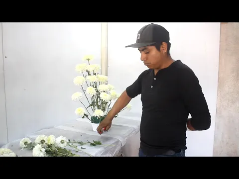 Download MP3 arreglo de flores cencillo / fúnebre