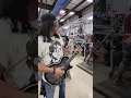 Download Lagu Slash GUNS N ROSES visits and tests guitars at Gibson #gunsnroses