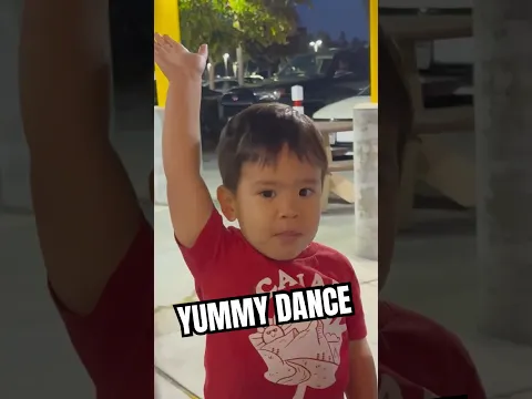Baby tries cheese fries and hits a happy dance 😂