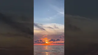 400 miles from land and the sea is like a pond