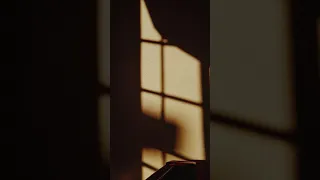 لا تعذليه فإن العذل يولع ه  مط ولة    حداء دندنها