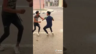 تيك توك شاهد عصفورة وهو يهرب من الواقع ههههه مضحك جداهههه دندنها