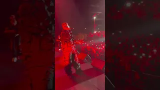 انا مش غايب عشان اعود عصام صاصا 