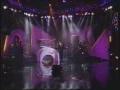 Annie Lennox -  Walking On Broken Glass ( MTV Live Arsenio Hall 1/3/92)