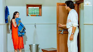 प्लीज आप बाहर जाइये मैं नाहा रही हूँ आपको जरा सा भी शर्म होता है क्या- Maa Beti Movie Scene