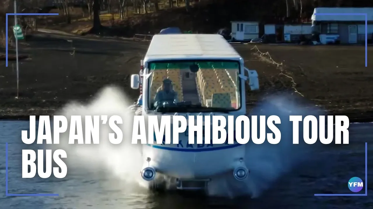JAPAN’S AMPHIBIOUS TOUR BUS