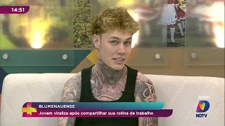 Jovem viraliza após compartilhar sua rotina de trabalho