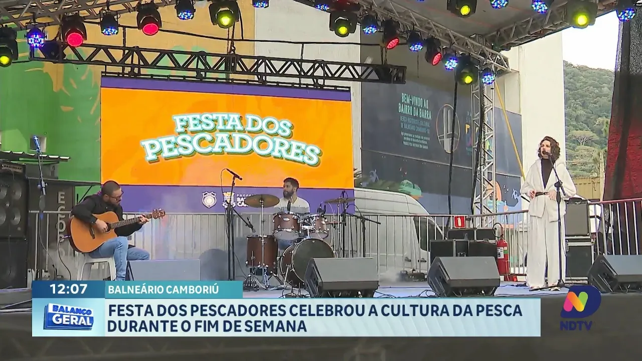 Festa dos Pescadores celebra 60 anos de Balneário Camboriú