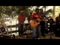 Download Lagu George Telek featuring David Kavanamur - Vavine Vunalaslas [Live Performance]