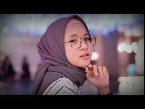 Download MP3 Nissa Sabyan -- Deen Assalam ( Plus Lirik mp3)