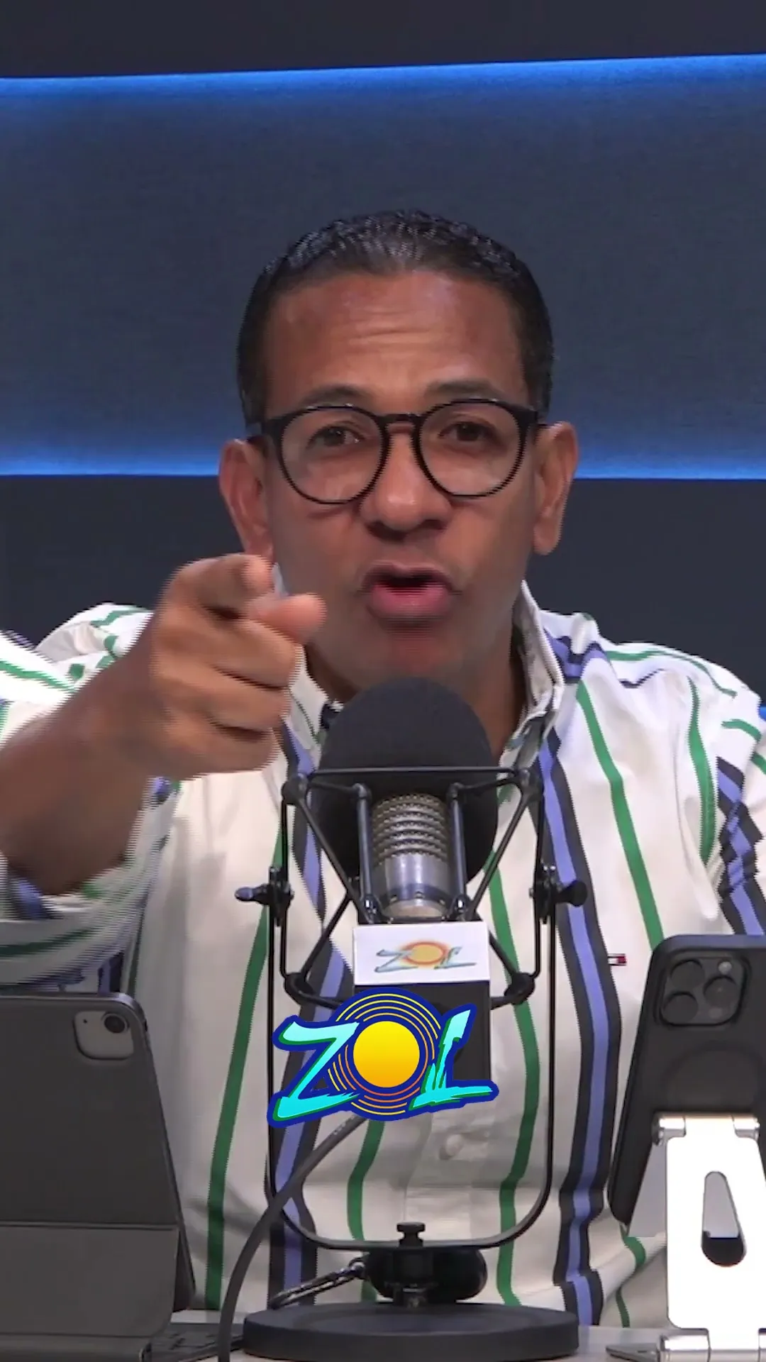 LA CIUDADANÍA TAMBIÉN ES CÓMPLICE