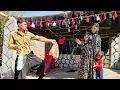 Download Lagu Shepherd helping Zulfa in the mountains (buying food)♥