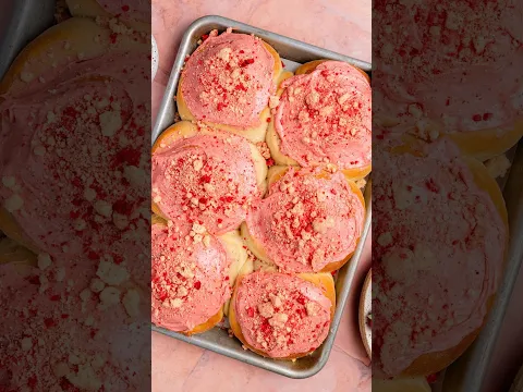 The dessert of the summer just dropped 🍓