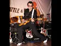 Download Lagu Shake, Rattle \u0026 Rock : INDOROCK LEGEND - Ruim 2,5 uur genieten van de legendarische Indorockers.