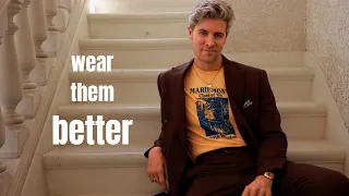 The Right Ways to Wear Graphic Tees (Casual, Dressy, & More)