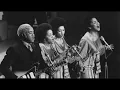 Staple Singers - Let's Do It Again