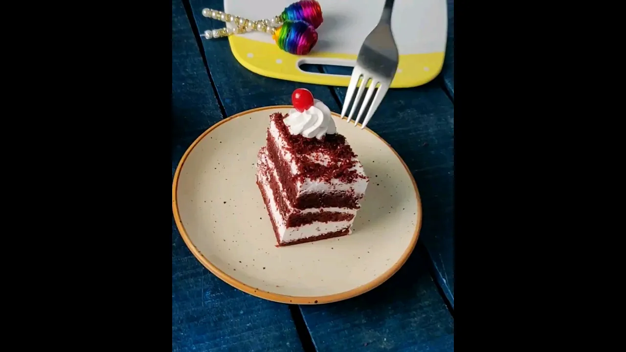 Cake is love #shorts #cakeshorts #ytshorts #cakes #cakeshortvideo