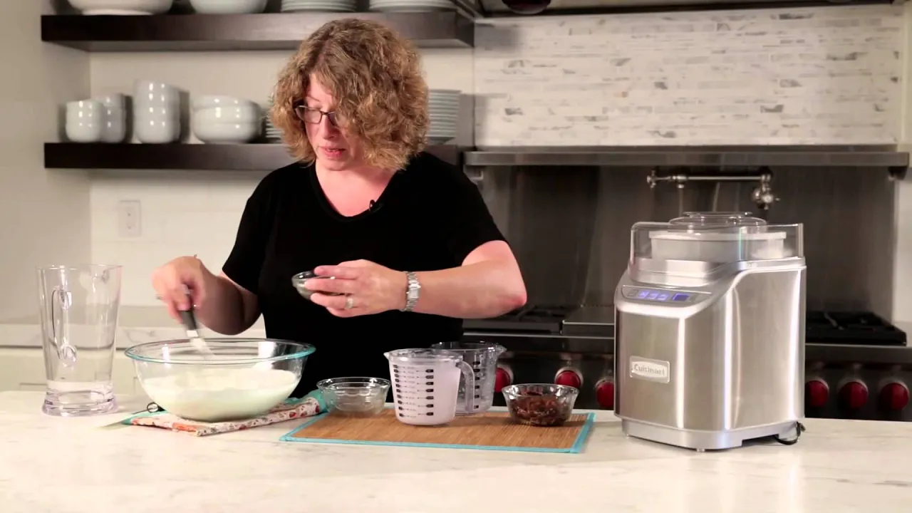 Homemade Popsicles: 5 Different Frozen Summer Treats - Gemma's Bigger Bolder Baking Ep  74