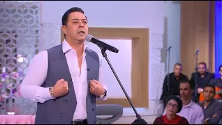 ياتكون قد الحياة ياتكون وحيد وسط الدروب إحساس مدحت صالح في أغنية النور مكانه في القلوب 