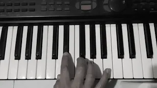 بطل من ورق حسن أبو السعود عزف وتعليم بالحروف صولڤيچ 