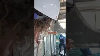 6 welders on a performance catamaran #welding #aluminiumfabrication #performanceboats #boatbuild