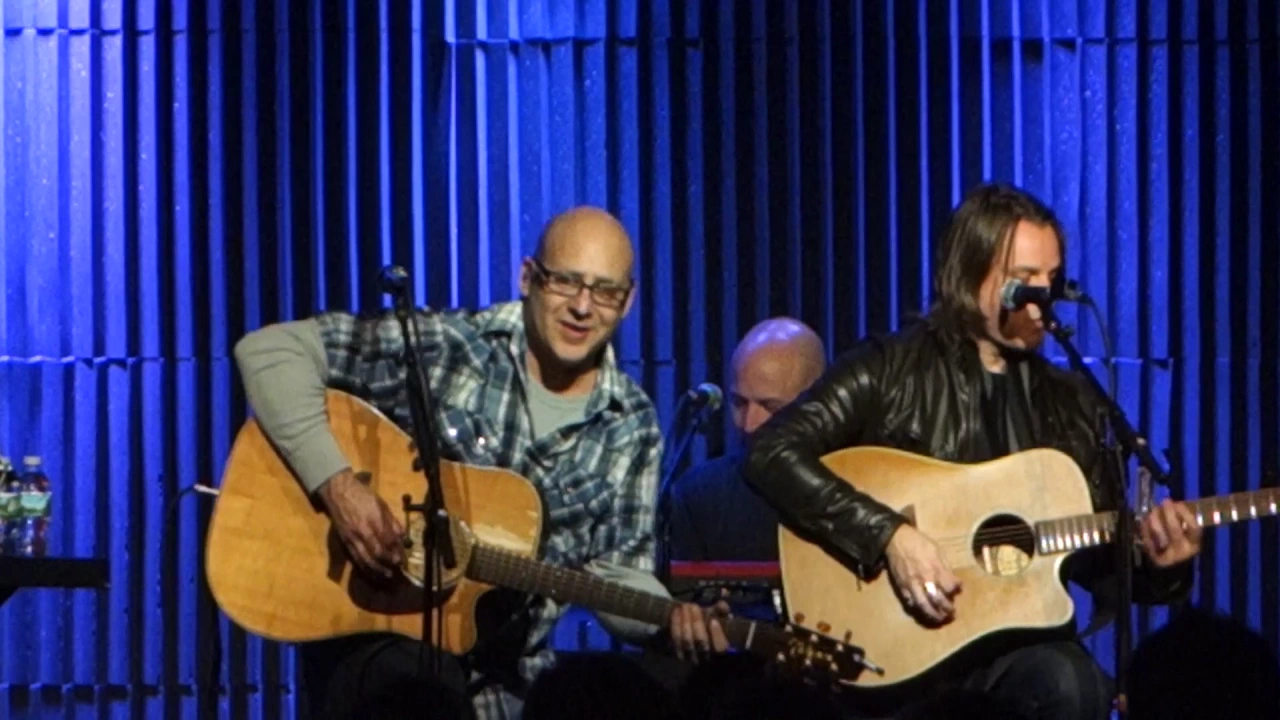Swan Dive (unplugged) - Sister Hazel Swan Dive (unplugged) - Sister Hazel