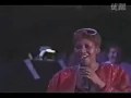 Download Lagu Luther Vandross \u0026 Aretha Franklin - A house is not a home (live)