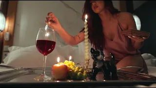 Sofia Oliveira - Vale a Pena Ver De Novo (Videoclipe Oficial)