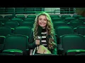 Actress Mallory James Mahoney upgrades fellow Dallas Stars fans
