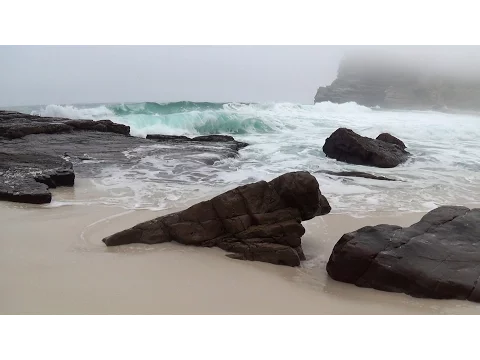 Download MP3 30 min relaxing ocean waves - high quality sound - no music - HD video of a beautiful misty beach