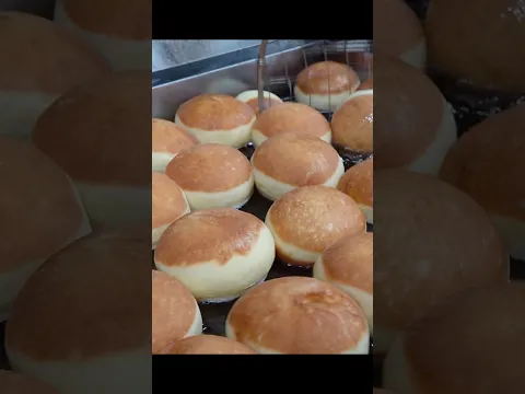 Mass production! Making Cream Bomb Donuts🍩😮