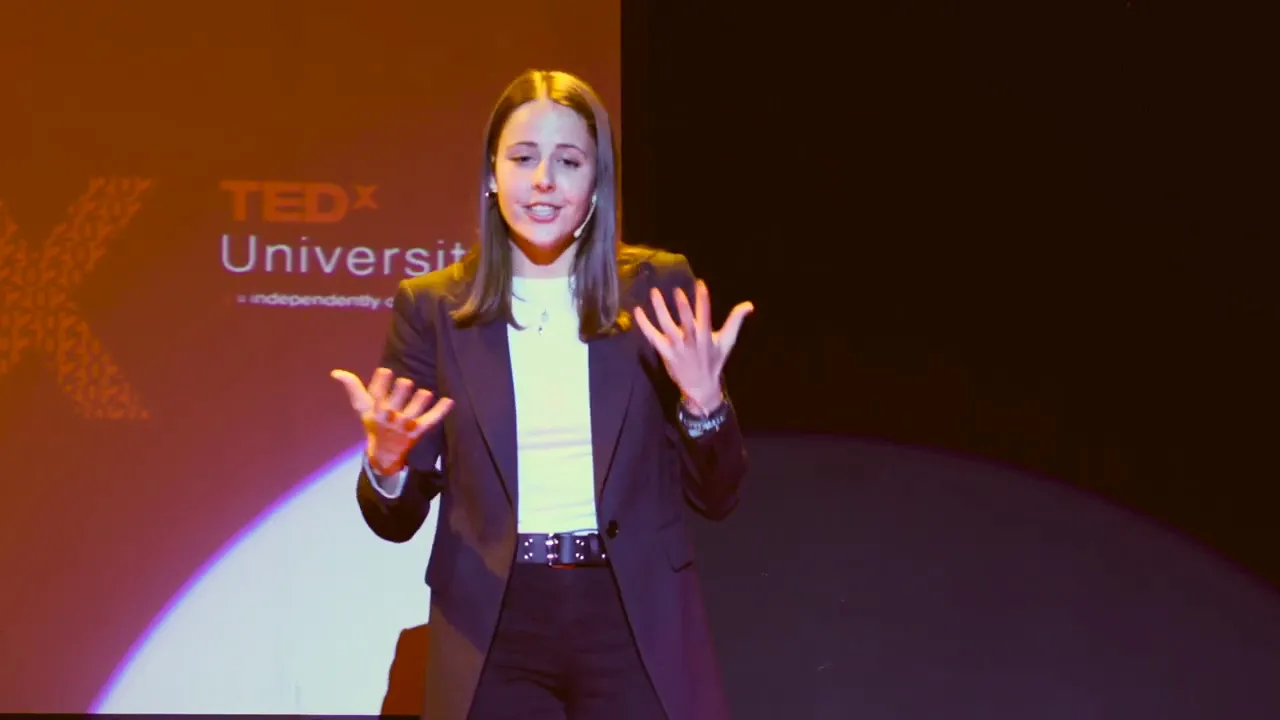 Outline Video How visualisation can change your life | Ana Isabel Bacallado | TEDxUniversityofGlasgow