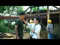 Download Lagu Thanh en Isa waren blij met de hulp van de hooglanders bij de renovatie van het verlaten huis.
