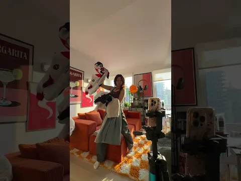 i made an outfit hype video from home ;)
