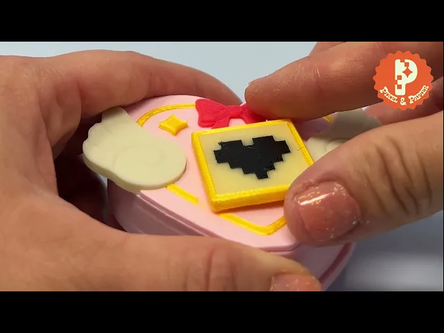 90s Heart Compact Mirror Keychain: Magical Girl Accessory, Pocket Organizer, Keychain, Nostalgia video thumbnail