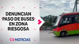 Tras volcamiento de bus: Vecinos denuncian paso de vehículos en zona de riesgo